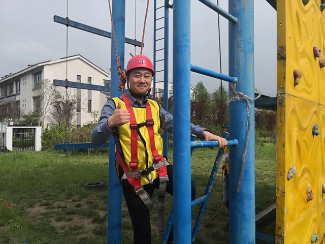 333体育集团户外拓展训练实录