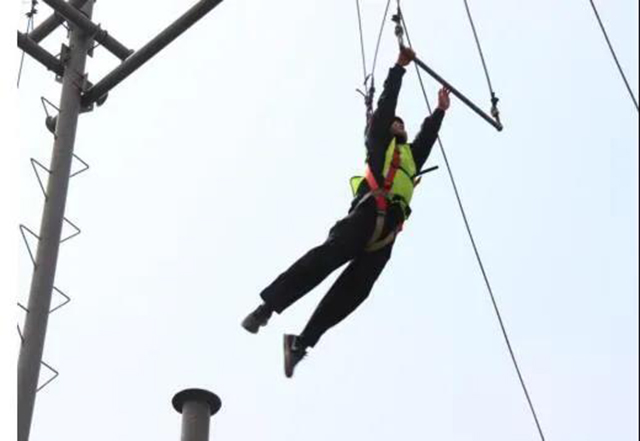 333体育集团户外拓展训练实录